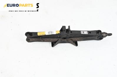 Крик за Toyota Yaris Hatchback II (01.2005 - 12.2014)