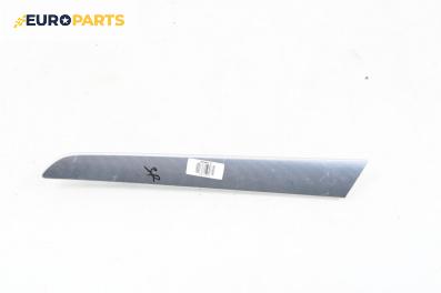 Интериорна пластмаса за Audi A6 Avant C6 (03.2005 - 08.2011), 4+1 вр., комби, позиция: дясна