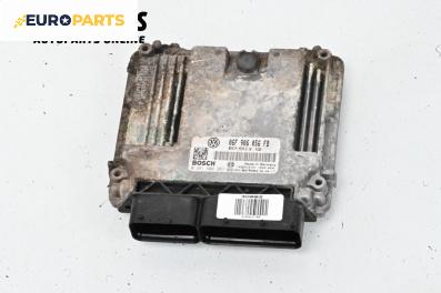 Компютър двигател за Volkswagen Passat V Sedan B6 (03.2005 - 12.2010) 2.0 FSI, 150 к.с., № 0281S02261