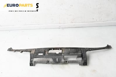 Кора над радиатор за Skoda Fabia I Combi (04.2000 - 12.2007), 4+1 вр., комби