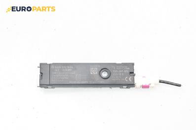 Усилвател антена за Mercedes-Benz A-Class Hatchback W176 (06.2012 - 05.2018), № A2229055804