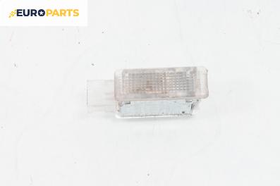 Плафон за Volkswagen Touareg SUV I (10.2002 - 01.2013)