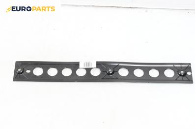 Пластмасова кора за BMW 7 Series F02 (02.2008 - 12.2015), 4+1 вр., седан