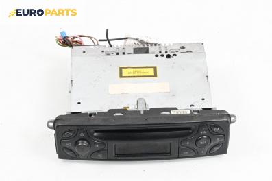 CD плеър за Mercedes-Benz C-Class Sedan (W203) (05.2000 - 08.2007)