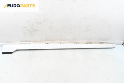 Праг за Volkswagen Passat VII Variant B8 (08.2014 - 12.2019), 4+1 вр., комби, позиция: дясна