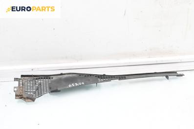 Кора под чистачки за Dacia Sandero Hatchback I (06.2008 - 12.2012), 4+1 вр., хечбек