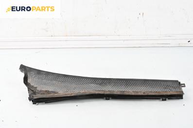 Кора под чистачки за Ford Focus I Hatchback (10.1998 - 12.2007), 4+1 вр., хечбек