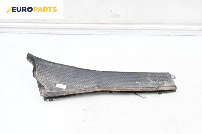 Кора под чистачки за Ford Focus I Hatchback (10.1998 - 12.2007), 4+1 вр., хечбек