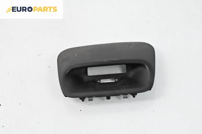 Интериорна пластмаса за Renault Laguna I Grandtour (09.1995 - 03.2001), 4+1 вр., комби, позиция: предна