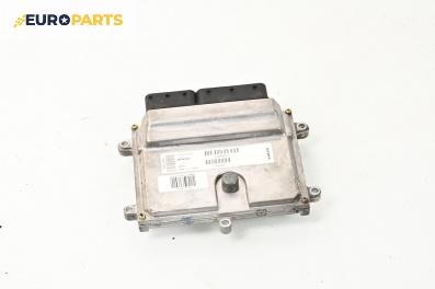 Компютър двигател за Volvo V50 Estate (12.2003 - 12.2012) 2.4, 140 к.с., № 079700-9132