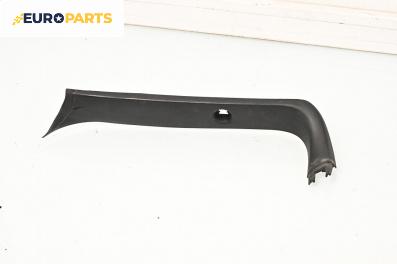 Интериорна лайсна за Ford Focus I Hatchback (10.1998 - 12.2007), 4+1 вр., хечбек