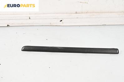 Интериорна лайсна за Mazda 6 Station Wagon I (08.2002 - 12.2007), 4+1 вр., комби