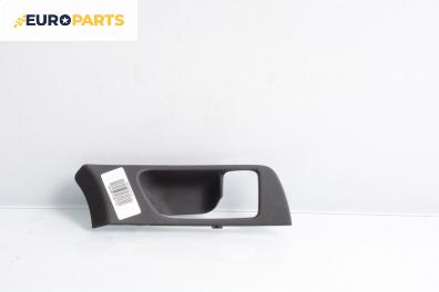 Интериорна пластмаса за Toyota Avensis II Station Wagon (04.2003 - 11.2008), 4+1 вр., комби, позиция: предна