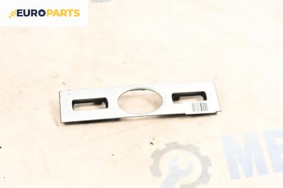 Интериорна пластмаса за Ford Mondeo III Hatchback (10.2000 - 03.2007), 4+1 вр., хечбек, позиция: предна