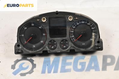 Километраж за Volkswagen Passat V Sedan B6 (03.2005 - 12.2010) 2.0 TDI 4motion, 140 к.с.