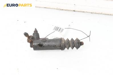 Долна помпа за съединител за Toyota Avensis I Sedan (09.1997 - 02.2003)
