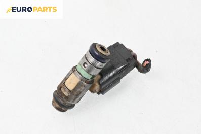 Дюза бензин за Volkswagen Golf V Hatchback (10.2003 - 02.2009) 1.4 16V, 75 к.с.