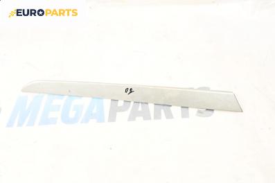 Интериорна лайсна за Audi A6 Avant C6 (03.2005 - 08.2011), 4+1 вр., комби
