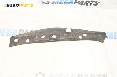 Кора над радиатор за Renault Megane II Hatchback (07.2001 - 10.2012), 4+1 вр., хечбек