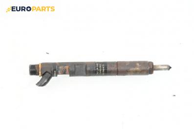 Дюза дизел за Ford Focus I Hatchback (10.1998 - 12.2007) 1.8 TDCi, 100 к.с., № EJBR02201Z