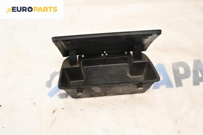 Пепелник за Volkswagen Caddy III (03.2004 - 05.2015)