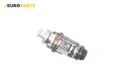 Дюза бензин за Renault Clio II Hatchback (09.1998 - 09.2005) 1.2 16V (BB05, BB0W, BB11, BB27, BB2T, BB2U, BB2V, CB05...), 75 к.с.