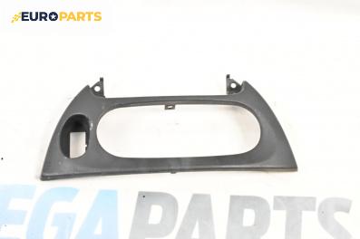 Интериорна пластмаса за Renault Megane I Hatchback (08.1995 - 12.2004), 4+1 вр., хечбек, позиция: предна