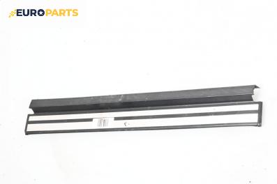 Вътрешен праг за Mercedes-Benz 124 Sedan (12.1984 - 06.1993), 4+1 вр., седан, позиция: лява