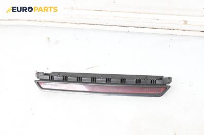 Трети стоп за Volkswagen Passat III Variant B5 (05.1997 - 12.2001), комби