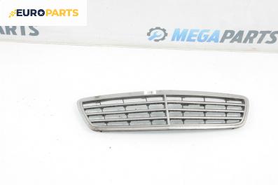 Решетка за Mercedes-Benz C-Class Sedan (W203) (05.2000 - 08.2007), седан, позиция: предна