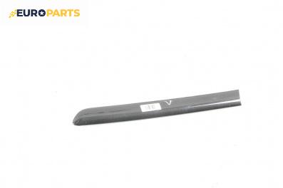 Интериорна лайсна за Volkswagen Golf V Hatchback (10.2003 - 02.2009), 2+1 вр., хечбек