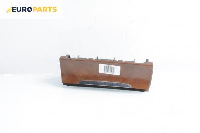 Пепелник за Volkswagen Passat V Variant B6 (08.2005 - 11.2011)