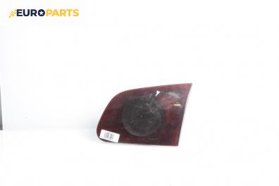 Вътрешен стоп за Volkswagen Passat V Variant B6 (08.2005 - 11.2011), комби, позиция: дясна