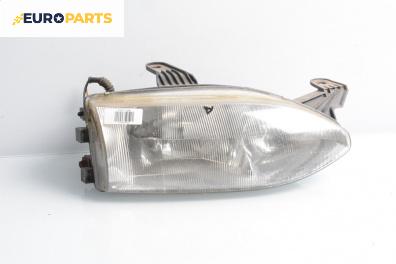 Фар за Fiat Palio Weekend (04.1996 - 04.2012), комби, позиция: дясна