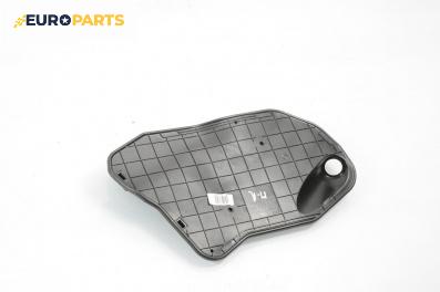 Пластмасов капак за Audi A3 Hatchback II (05.2003 - 08.2012), 2+1 вр., хечбек
