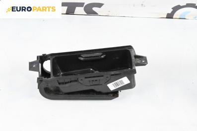 Пепелник за Volkswagen Golf V Hatchback (10.2003 - 02.2009)
