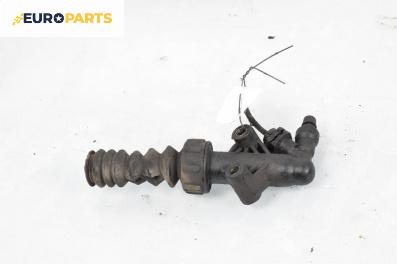 Долна помпа за съединител за Peugeot 307 Hatchback (08.2000 - 12.2012)