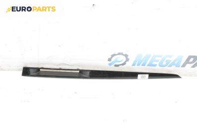 Интериорна лайсна за Mazda 3 Hatchback I (10.2003 - 12.2009), 4+1 вр., хечбек