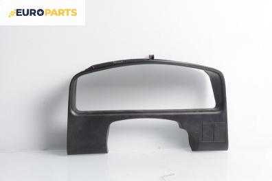 Интериорна пластмаса километраж за Toyota Avensis I Station Wagon (09.1997 - 02.2003), 4+1 вр., комби