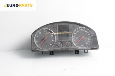 Километраж за Volkswagen Golf V Hatchback (10.2003 - 02.2009) 1.6, 102 к.с.