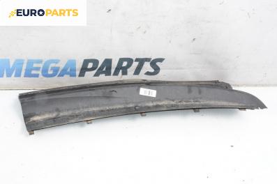 Кора под чистачки за Toyota Corolla E12 Hatchback (11.2001 - 02.2007), 2+1 вр., хечбек