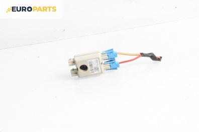Усилвател антена за BMW 7 Series F01 (02.2008 - 12.2015), №  213675 10