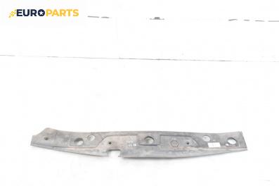Кора над радиатор за Renault Megane II Hatchback (07.2001 - 10.2012), 4+1 вр., хечбек