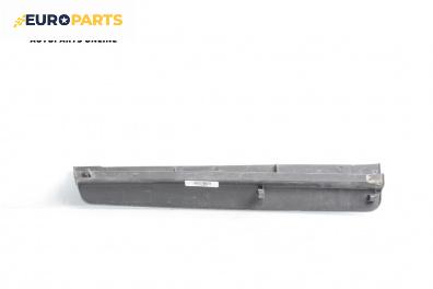 Пластмасова кора за Renault Kangoo Express II (02.2008 - ...), 2+1 вр., товарен
