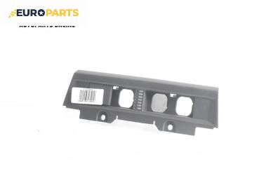 Интериорна пластмаса за Ford Focus II Estate (07.2004 - 09.2012), 4+1 вр., комби, позиция: предна