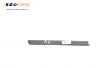 Лайсна за Volkswagen Golf IV Hatchback (08.1997 - 06.2005), хечбек, позиция: задна, дясна