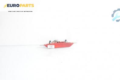 Трети стоп за Toyota Corolla E12 Hatchback (11.2001 - 02.2007), хечбек