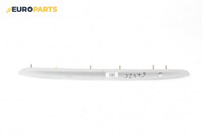 Лайсна заден капак за Toyota Corolla E12 Hatchback (11.2001 - 02.2007), хечбек, позиция: задна