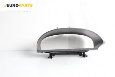 Интериорна пластмаса за Renault Laguna II Hatchback (03.2001 - 12.2007), 4+1 вр., хечбек, позиция: предна