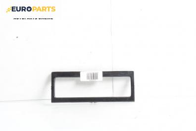 Интериорна пластмаса за Volkswagen Passat III Variant B5 (05.1997 - 12.2001), 4+1 вр., комби, позиция: предна